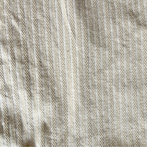 Talbots Womens Button Down Long Sleeve Shirt Sz 10 Preppy Classic Old Money Tan - Picture 9 of 9